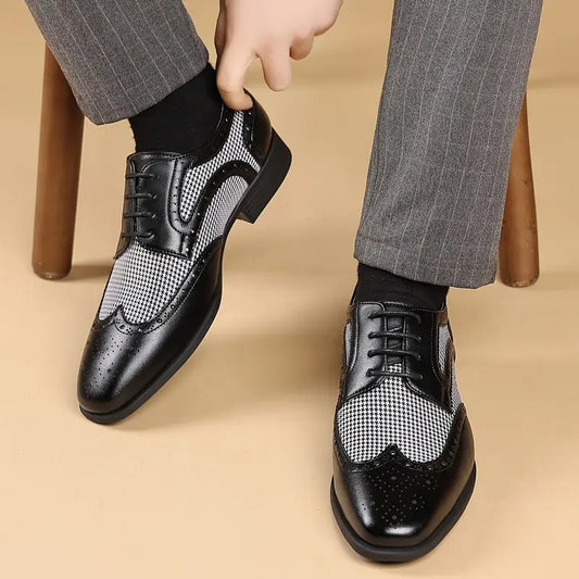 Men’s Lace-Up Brogue Oxford Shoes for Formal and Smart Casual Wear