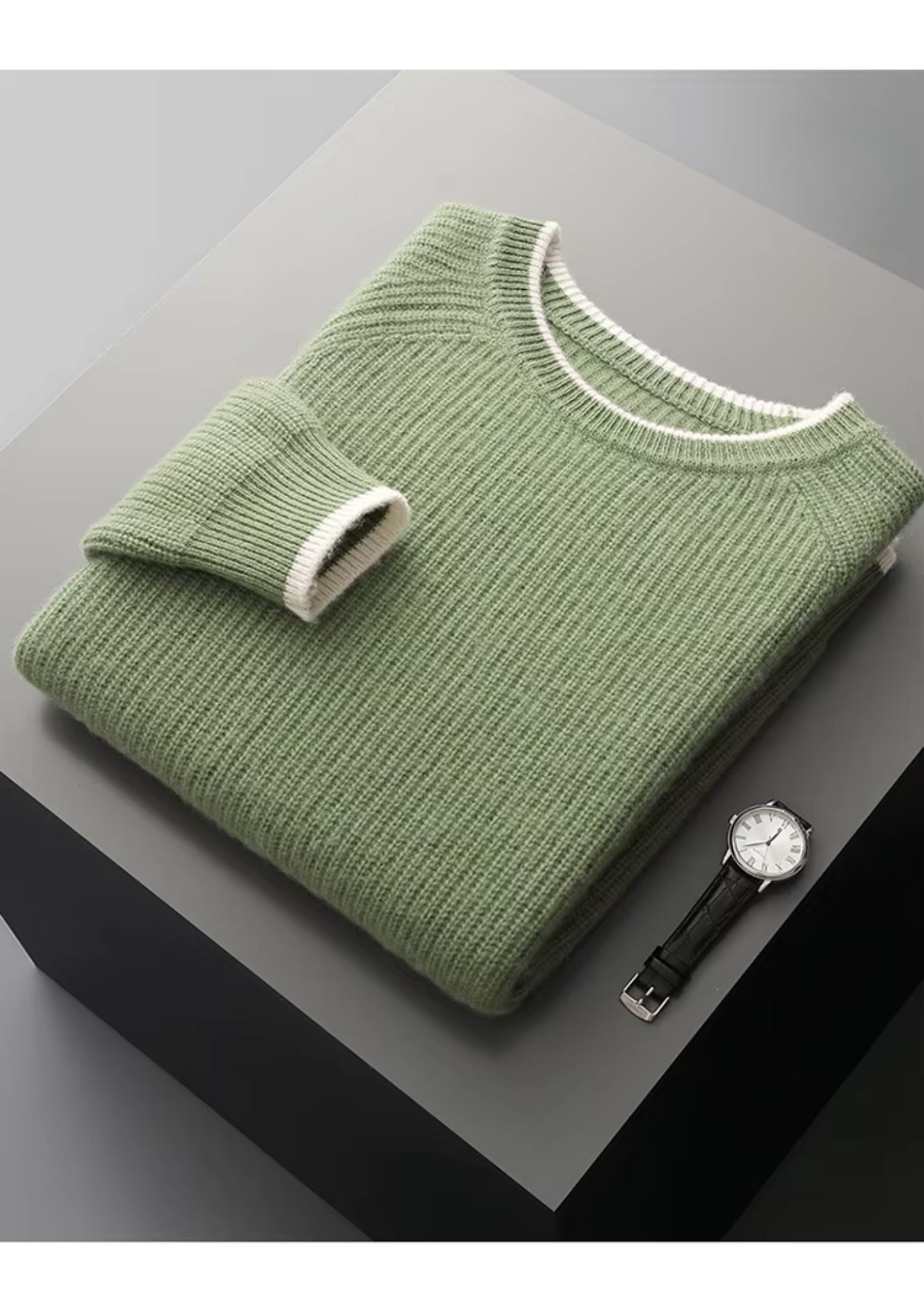 Men's Knitted Crew Neck Sweater for Year-Round Style