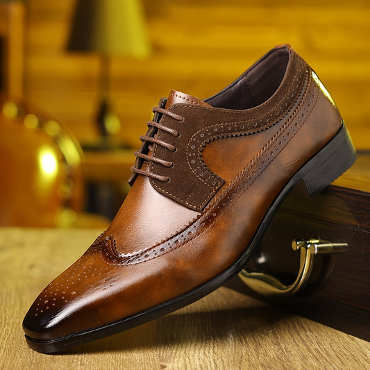 Men’s Two-Tone Brogue Oxford Shoes – Wingtip Style for Dressy Occasions